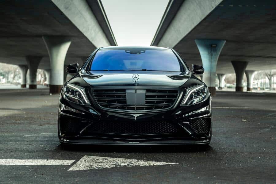 VIP car rental Dubai
